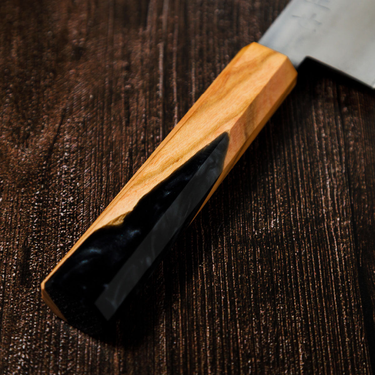 Katana Knives – Approx. 215mm Tamahagane Chef’s Knife, hand-forged by a Japanese swordsmith in Seki, Gifu.