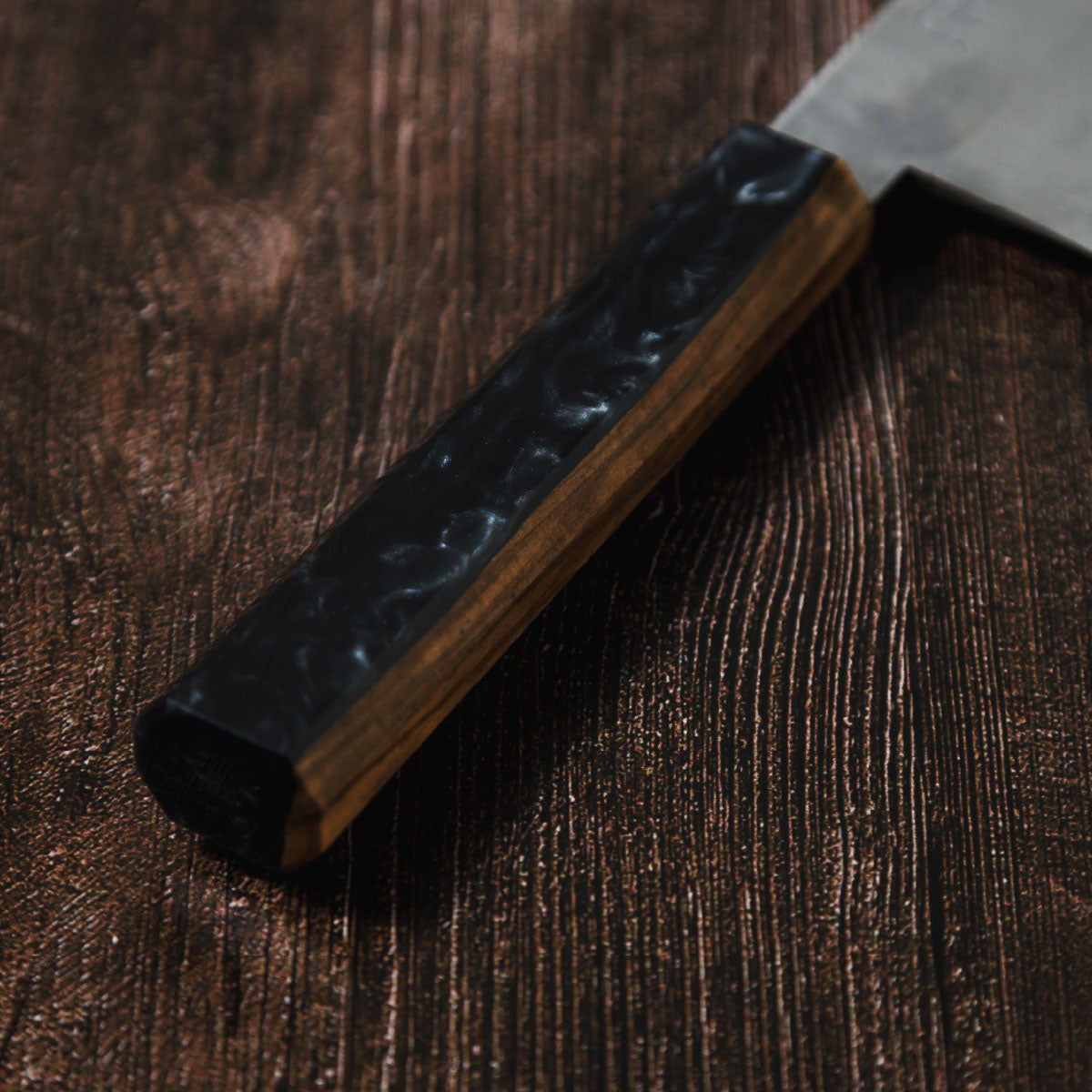 Katana Knives – Approx. 180mm Tamahagane Santoku Knife, hand-forged by a Japanese swordsmith in Seki, Gifu.