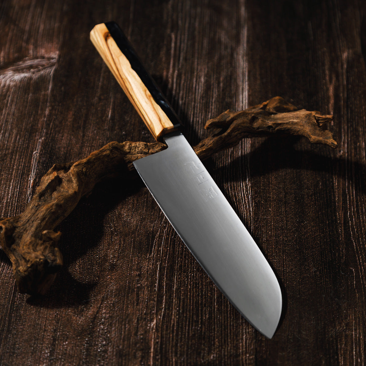 Katana Knives – Approx. 180mm Tamahagane Santoku Knife, hand-forged by a Japanese swordsmith in Seki, Gifu.